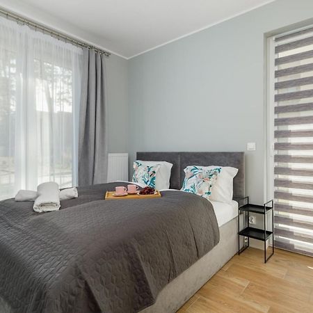 Apartment With Parking 500 M From The Sea By Noclegi Renters Międzywodzie Exterior foto