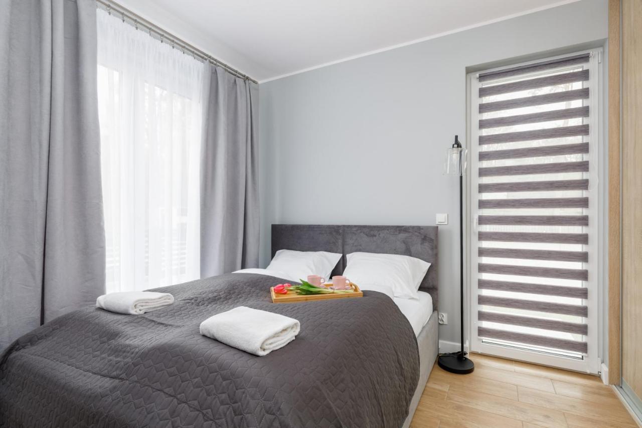 Apartment With Parking 500 M From The Sea By Noclegi Renters Międzywodzie Exterior foto