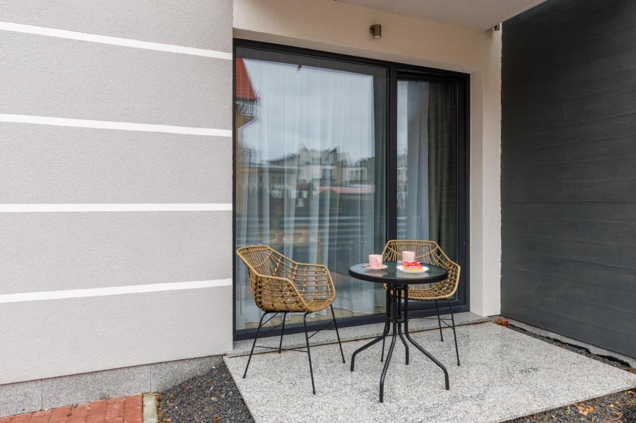 Apartment With Parking 500 M From The Sea By Noclegi Renters Międzywodzie Exterior foto