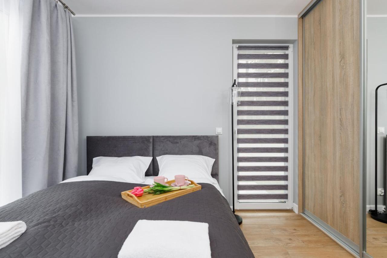 Apartment With Parking 500 M From The Sea By Noclegi Renters Międzywodzie Exterior foto