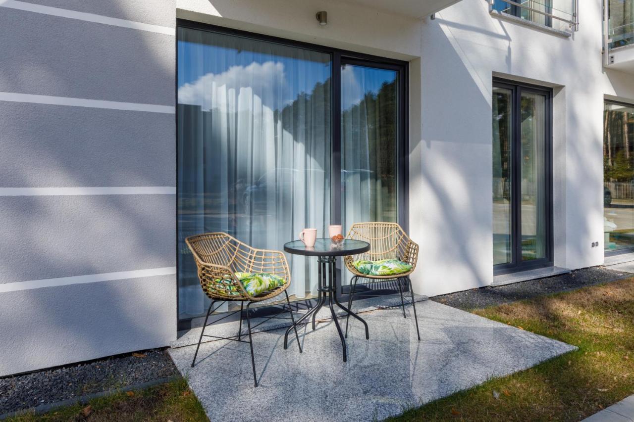 Apartment With Parking 500 M From The Sea By Noclegi Renters Międzywodzie Exterior foto