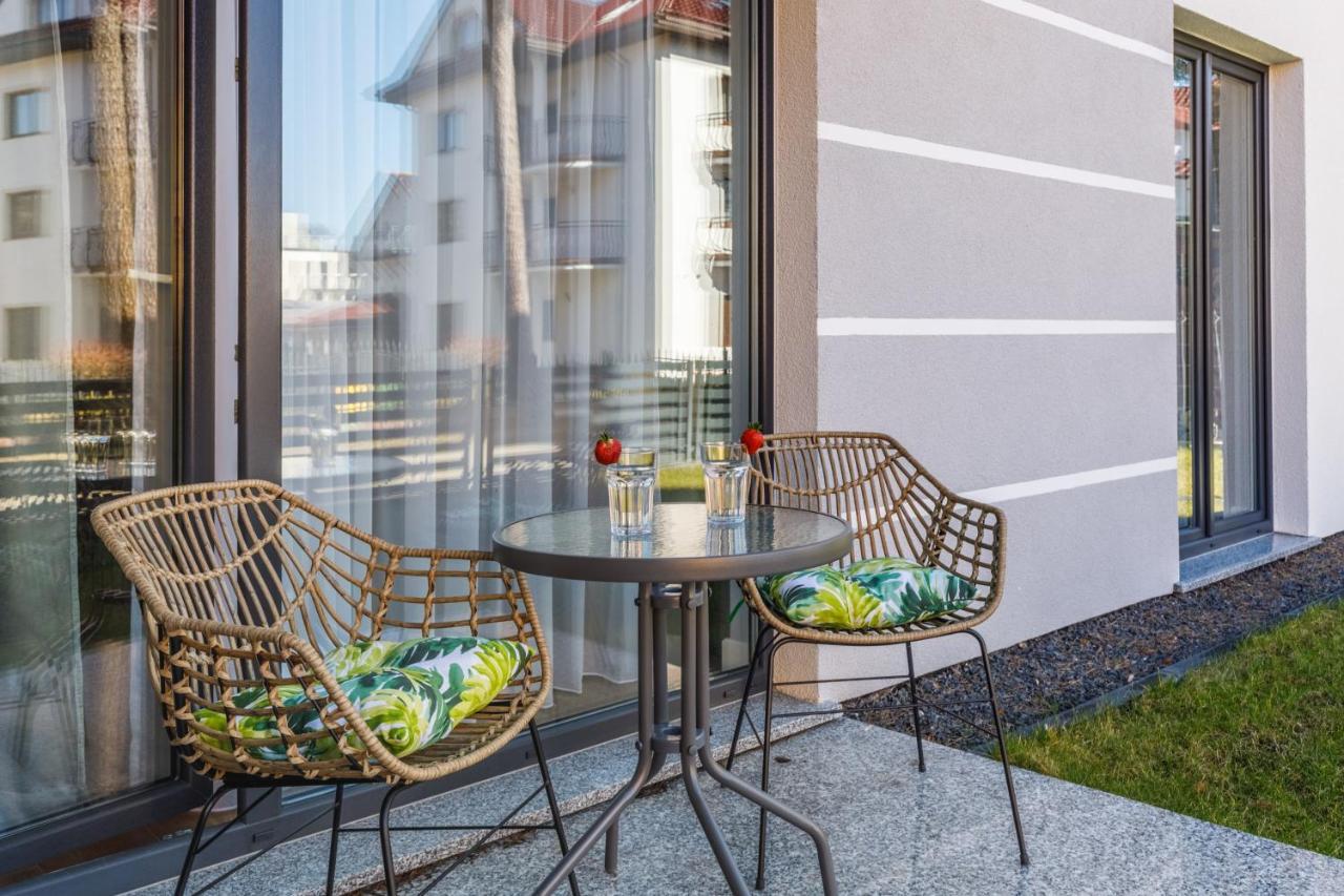 Apartment With Parking 500 M From The Sea By Noclegi Renters Międzywodzie Exterior foto