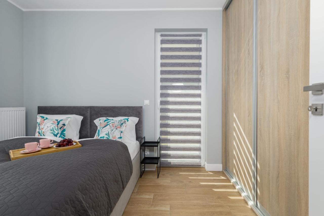 Apartment With Parking 500 M From The Sea By Noclegi Renters Międzywodzie Exterior foto